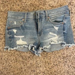 American eagle distressed jean shorts